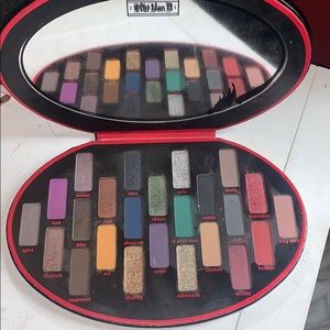 Kat von d fetish palate
